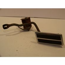 1977 CHRYSLER ACCELERATOR GAS PEDAL ASSY NEW YORKER NEWPORT TOWN & COUNTRY