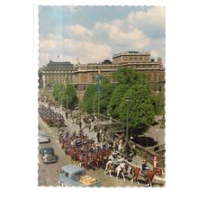 NORTH BRIDGE AND ROYAL GUARD, STOCKHOLM, SWEDEN unused vintage postcard =