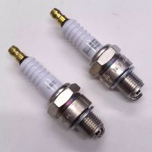 Pair of L82C Champion Copper Plus Spark Plugs Triumph BSA