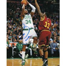 Autographed Paul Pierce 8 x 10 Photo Signed
