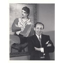 z74 Vladamir Horowitz In His House With Picasso Painting Postcard