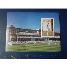 1988 Cricketer Marshall MNH Miniature Sheet from Grenadines of St. Vincent PERF