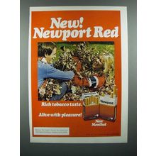 1981 Newport Red Cigarette Ad - Playing in Leaves