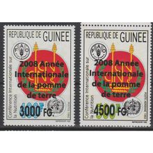 Guinée 2008 Mi. 6187 / 6188 Surchargé Année Internationale de la Pomme de Terre