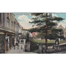 EC305 TROWBRIDGE -CHURCH WALK. PRINTED POSTCARD