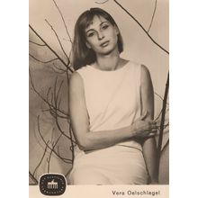 Vera Oelschlegel German Democratic Republic Singer Postcard
