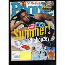PEOPLE MAG June 2, 2025 HOT SUMMER featuring SHABOOZEY BRAD PITT TAYLOR/BLAKE