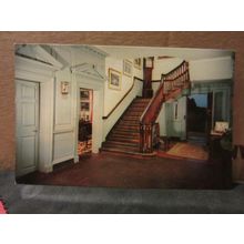 CENTRAL HALL, MOUNT VERNON, VIRGINIA, USA. unused postcard George Washington =