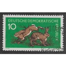 DDR 1959 10pf 'FOREST ANIMALS' FINE USED (EBID62-121)