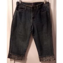 Pre-Owned Women’s Baccini Blue Denim Capri’s (Sz 6)