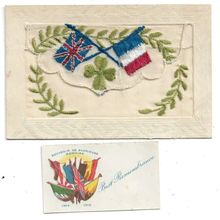 WW1 Embroidered Silk Postcard English And French Flags With Card Insert