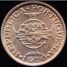 1970 Timor (East) 2 & Half Escudos Coin