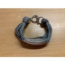 VINTAGE GREY CORD & SILVER METAL LAYERED BRACELET 13.27 GRAMS (P3)