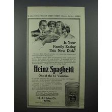 1913 Heinz Spaghetti Ad - Family Eating