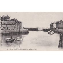 ED104 SAINT VALERY EN CAX -LE PORT .LL PRINTED POSTCARD