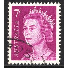 AUSTRALIA 1971: QUEEN ELIZABETH II DEFINITIVES - 7c PURPLE USED (G4)