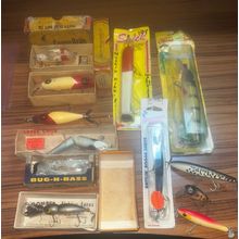 Lot of Vintage Fishing Lures: See below