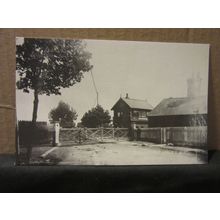 c. 1890, RIPPLE ROAD LEVEL CROSSING, BARKING, LONDON repro postcard