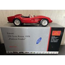 CMC M-071A Ferrari 250 Testa Rossa, 1958 "Pontoon Fender", Signed 1/18 - MINT