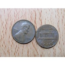 1970d USA 1 Cent Lincoln Memorial Coin