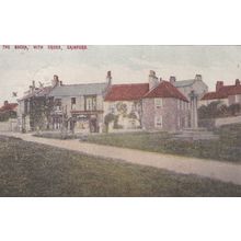 ED29 CAINFORD - THE GREEN WITH CROSS. PRINTED POSTCARD.