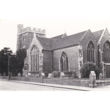 ED 99 SITTINGBOURNE - ST MICHAELS CHURCH . RP POSTCARD