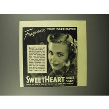 1940 SweetHeart Soap Ad - Fragrance That Fascinates