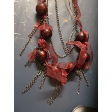 womens bronze tone necklace with ribbon/chain and burgandy/deep red beads BNWT