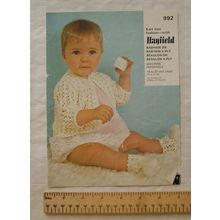 Vintage: Hayfield 992 jacket & bootees, DK & 4 ply, 16-20 inches, 41-51 cm