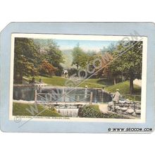 CT Meriden Postcard Wading Pool Hubbard Park ct_box3~1232