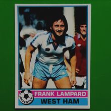 TOPPS FOOTBALL RED BACK 1977 #12 West Ham United Frank Lampard