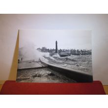 NORTH PIER, GREAT YARMOUTH, NORFOLK unused postcard by Mercury Newspaper =