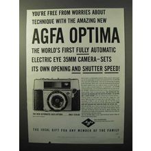 1971 Agfa Optima Camera Ad - Free From Worries