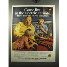 1971 Edison Electric Institute Ad - Come live in the electric climate.