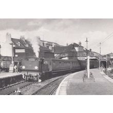 Engine 28 Ashey with Ryde Pier Head Train at Cowes Station 1965 Railway Postcard