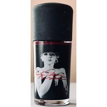 Stage Red MAC Nail Lacquer .34 oz 10 ml #A32 Marilyn Monroe Cream #200