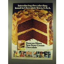 1977 Duncan Hines Sour Cream Chocolate Cake Ad