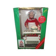 Vintage 1995 Animated Musical Holiday Scene Mrs. Claus with Wood Spoon and Bowl