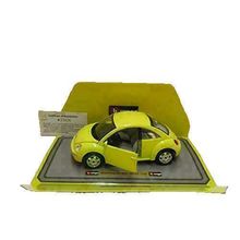 Ed's Variety Store Burago 1.18 Scale Volkswagon Beattle Color Yellow