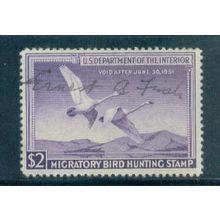 Used RW17 $2 Trumpeter Swans in Flight Fine C1006