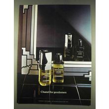 1977 Chanel A Gentleman's Spray Cologne, After Shave Ad