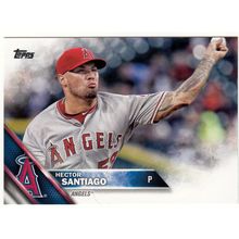 2016 Topps baseball card 545 Hector Santiago - Angels