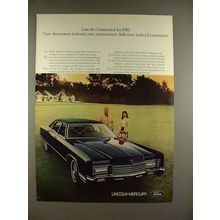 1970 Lincoln Continental Car Ad - Size, Spaciousness