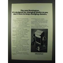 1971 Remington Lektro Blade Shaver Ad - Changing Blades