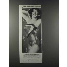 1981 Sirena Maillot Swimsuit Ad