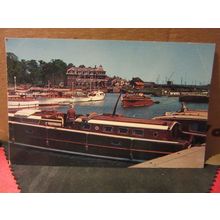 OULTON BROAD AND WHERRY HOTEL, SUFFOLK unused postcard by Ernest Joyce =