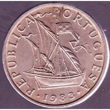 1983 Portugal 5 Escudos Coin