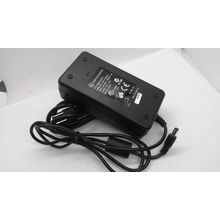 Genuine LEI NU70-1120520-I1 AC/DC Power Supply Adapter 12V 5.2A 62W OEM w/PC
