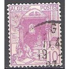 Algérie 1926 Michel 39 O Cote (2005) 0.30 € Rue dans la vielle ville Cachet rond
