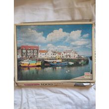 Jigsaw 1000 pieces Waddingtons Eyemouth Scotland